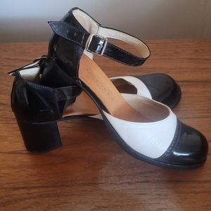 Vintage Black/White Leather Pumps Greater L.A. Hand Made In USA Size 7